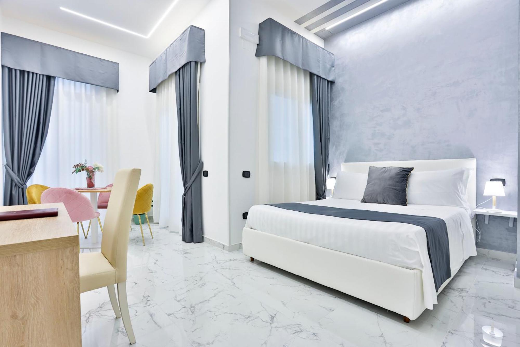 Hotiday Collection - Duomo Aparthotel